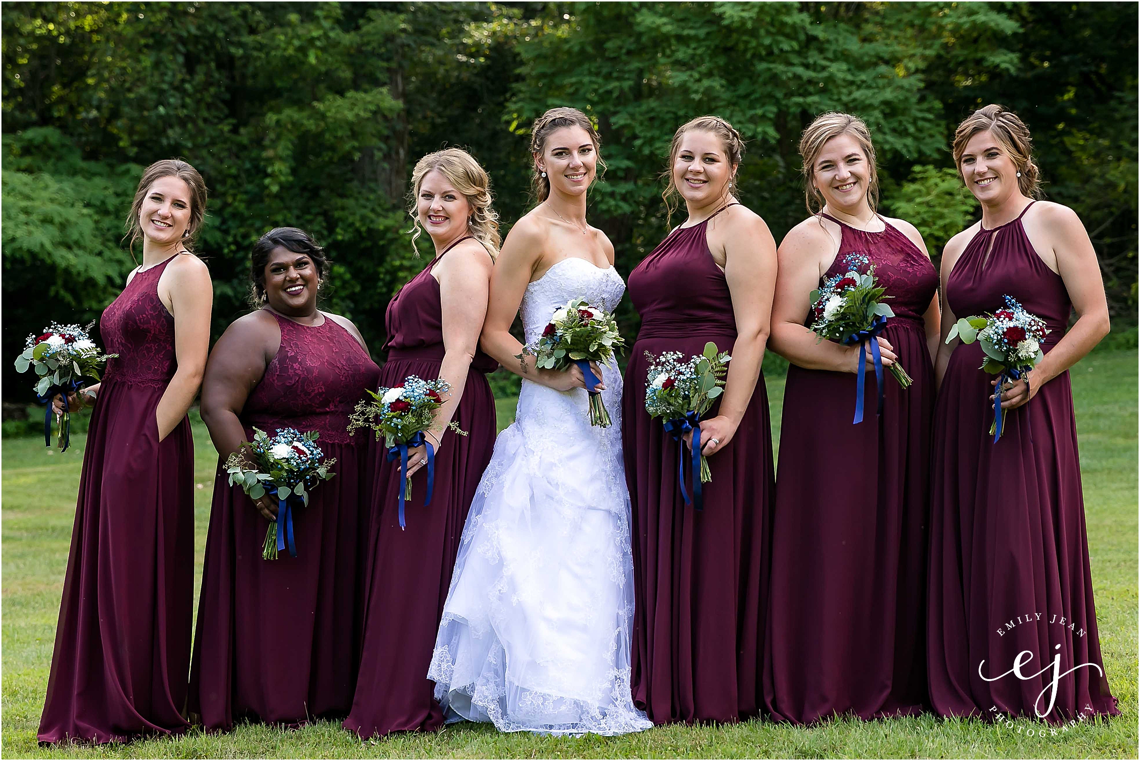 burgundy bridesmaids la crosse wisconsin photographer