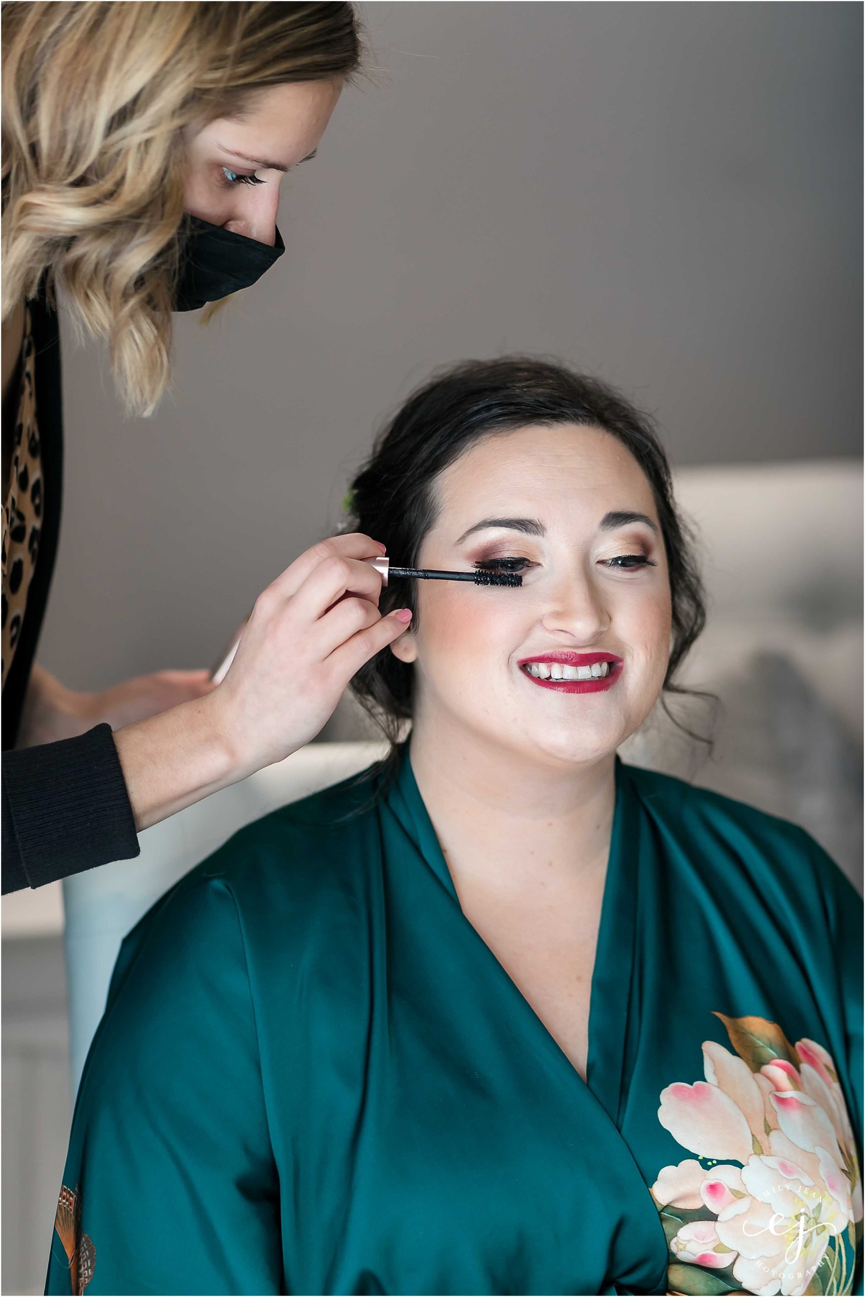 wisconsin wedding celebrations on the river makeup by sarah koblitz putting bride makup on